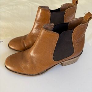 Leather Stylish Tan Ankle Booties